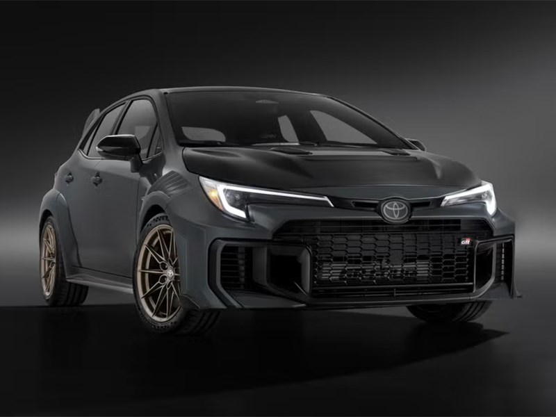 Toyota представила самую дорогую версию Corolla