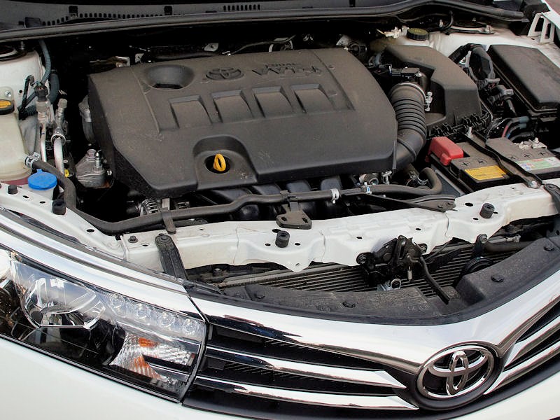 Toyota Corolla 2013 двигатель VVTi
