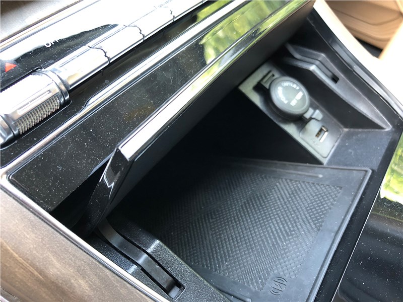 Evolute i-Space (2024) розетки