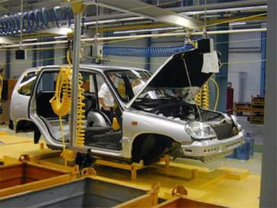 Производство автомобилей в России в сентябре выросло по сравнению с августом