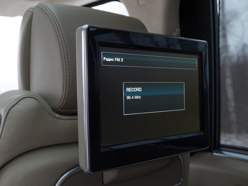 Range Rover LWB 2014 10,2-дюймовые мониторы