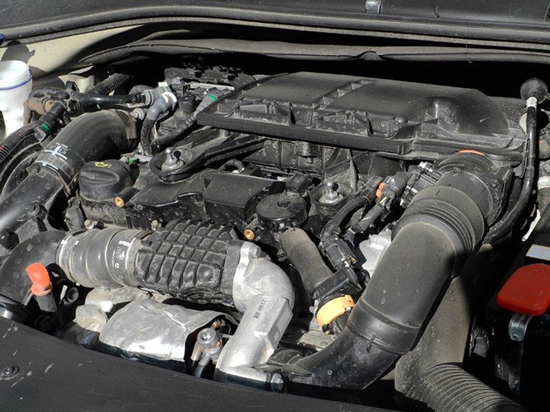 Peugeot 301 2013 двигатель