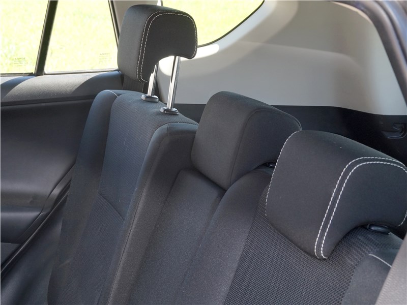 Toyota RAV4 2016 задний диван