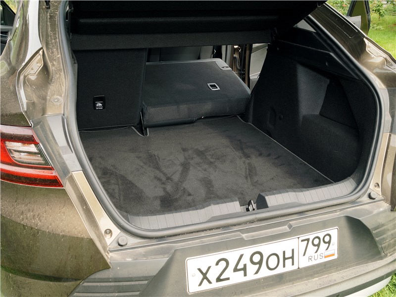 Renault Arkana 2020 багажное отделение