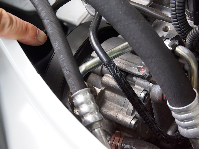Nissan Almera 2014 ремень привода вспомогательных агрегатов