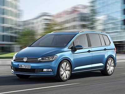 Volkswagen представил новое поколение компактвэна Touran