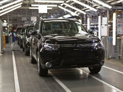 Производство Mitsubishi Outlander возобновится в Калуге