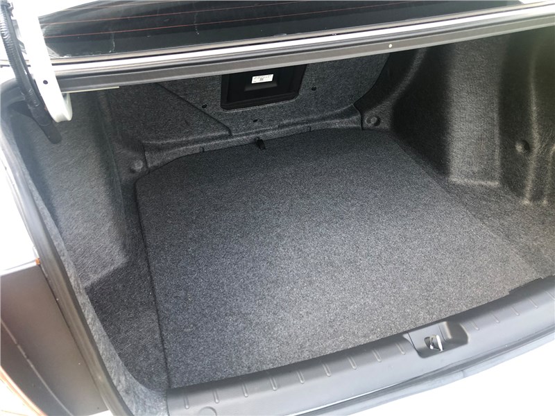 Honda Crider (2018) багажник