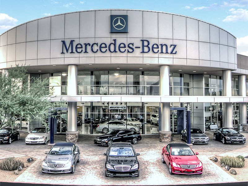 В 2015 году Mercedes-Benz продал рекордное количество автомобилей