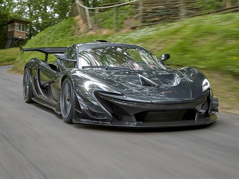 McLaren представил дорожную модификацию известного трекового спорткара