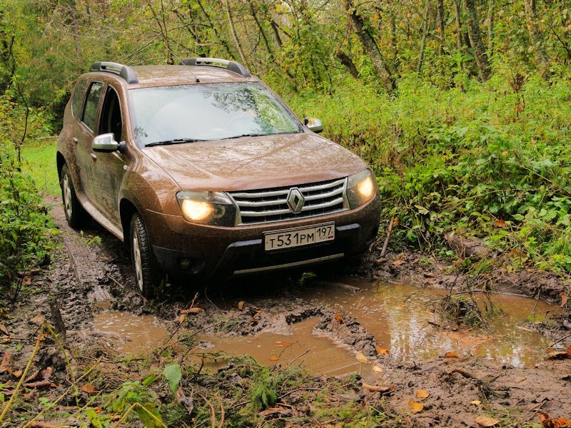 Renault Duster назван самой аварийной моделью в России