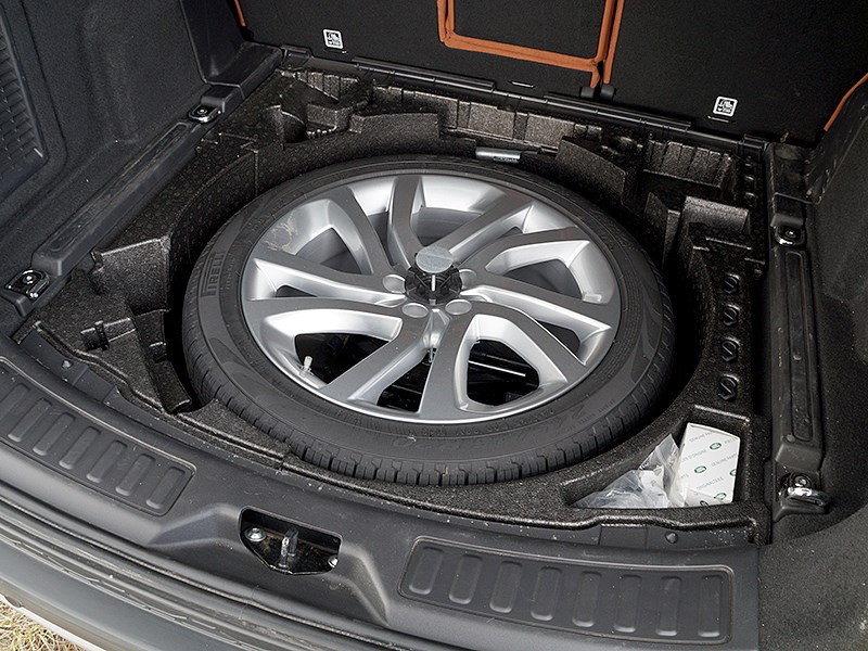 Land Rover Discovery Sport 2015 запасное колесо