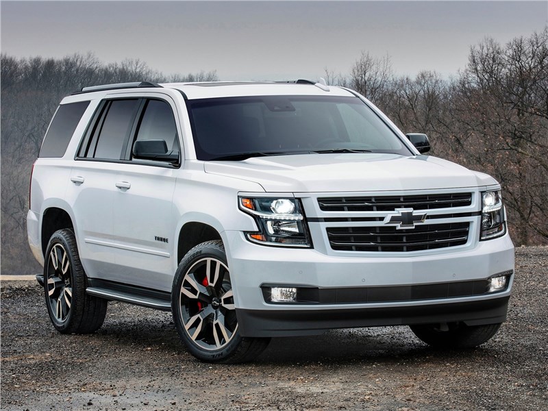 Chevrolet Tahoe RST 2018 вид спереди