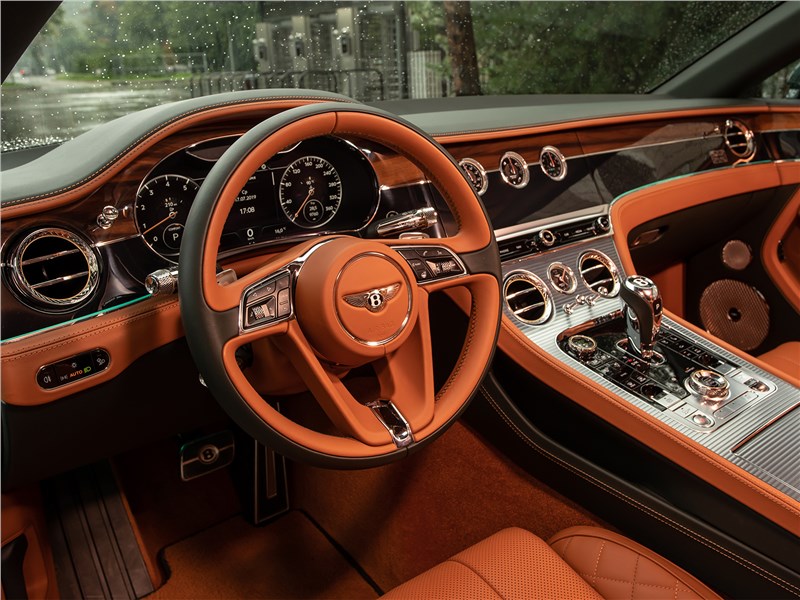 Bentley Continental GT 2018-2019 года | Фото, характеристики, цена новой модели