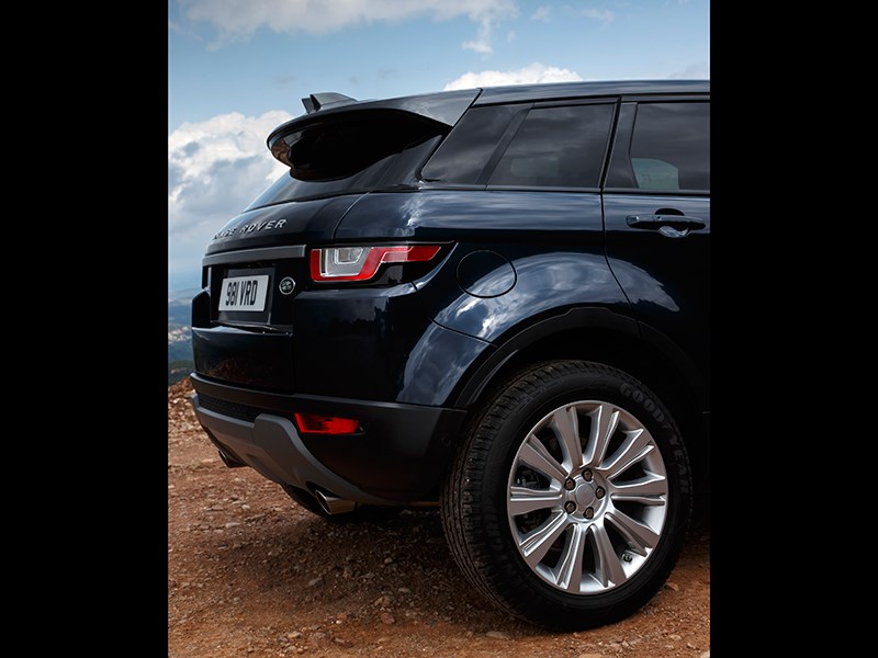 Land Rover Range Rover Evoque 2016 задний фонарь