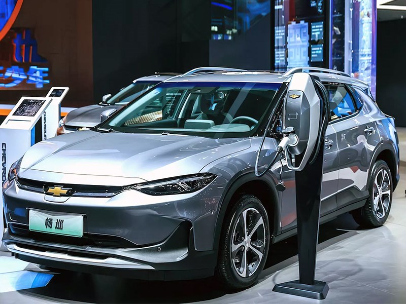 В Россию привезли электрические универсалы Chevrolet