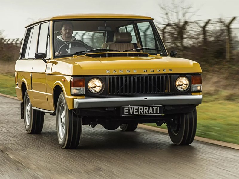 Классические Range Rover стали превращать в современные электрокары