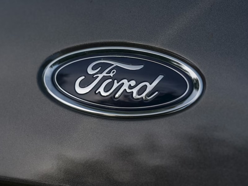 Ford сокращает тысячу рабочих мест в Европе из-за слабого спроса на электромобили