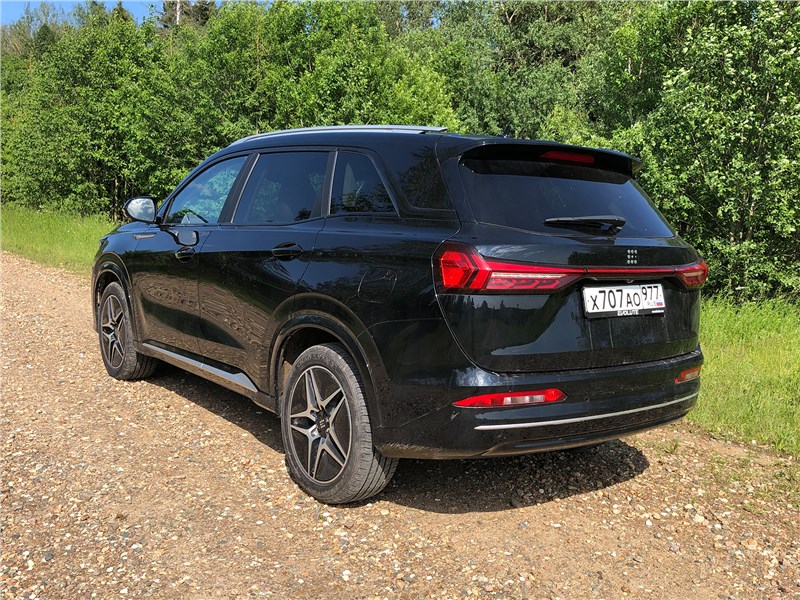 Evolute i-Space (2024) вид сзади