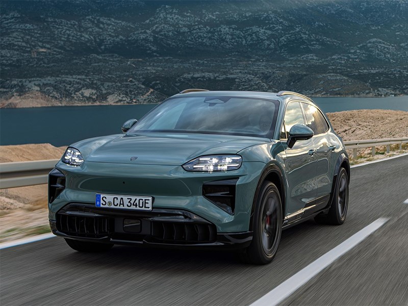 Porsche представила электрический Cayenne мощностью 1156 л.с.