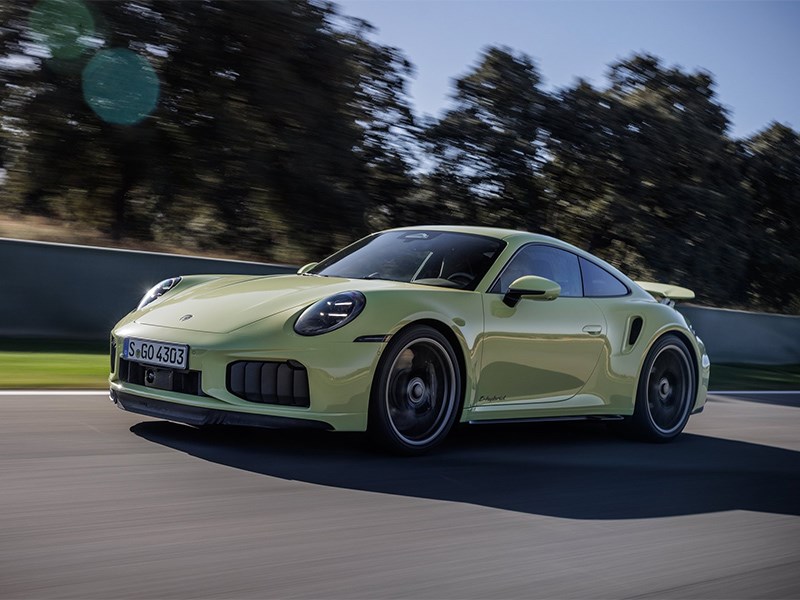 Porsche объяснила, почему 911 никогда не станет подзаряжаемым гибридом