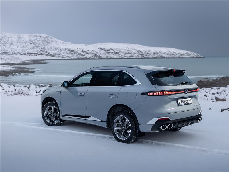 Changan CS75 Plus (2026) вид сзади