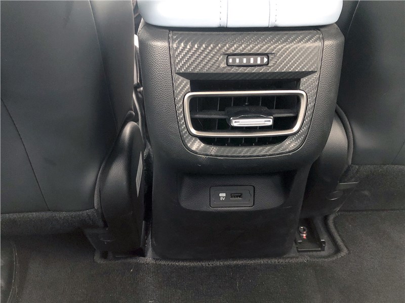 GAC Empow (2025) второй ряд