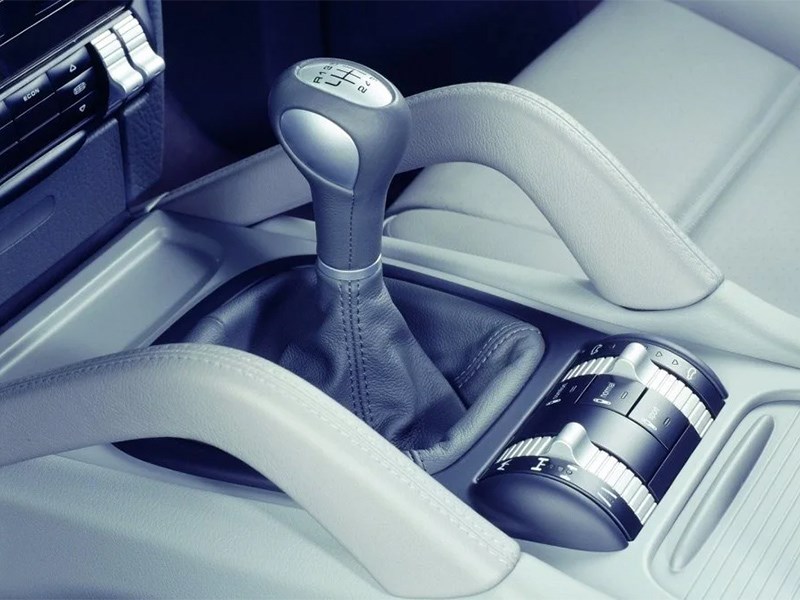 Porsche ищет способ спасти механику