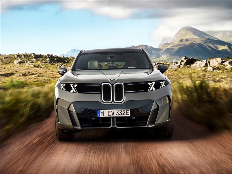 BMW iX5 (2026) вид спереди