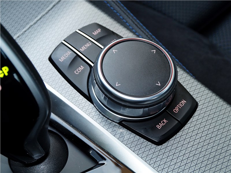 BMW 520d 2017 «Шайба»-контроллер управления мультимедиа 