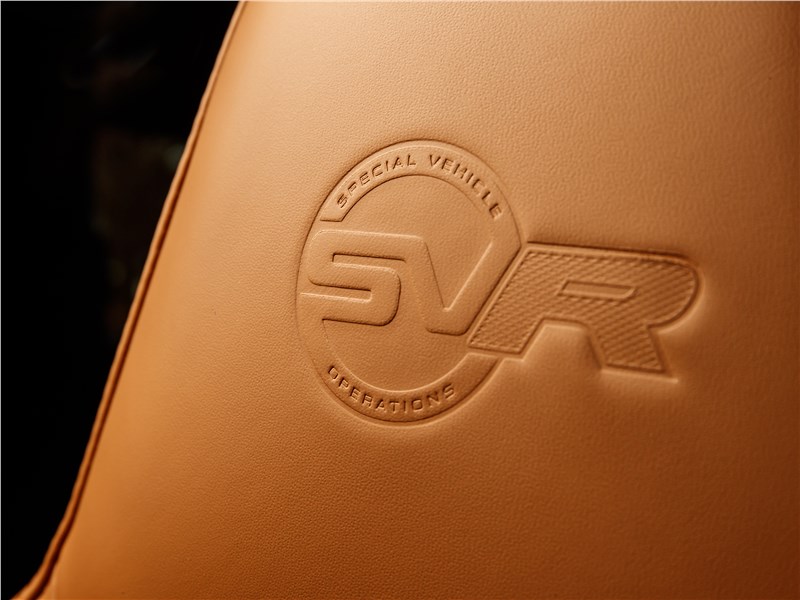 Land Rover Range Rover Sport SVR 2018 задний диван