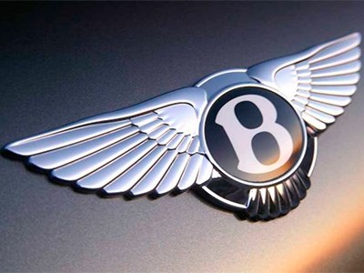 Bentley готовит к премьере новое заднеприводное купе