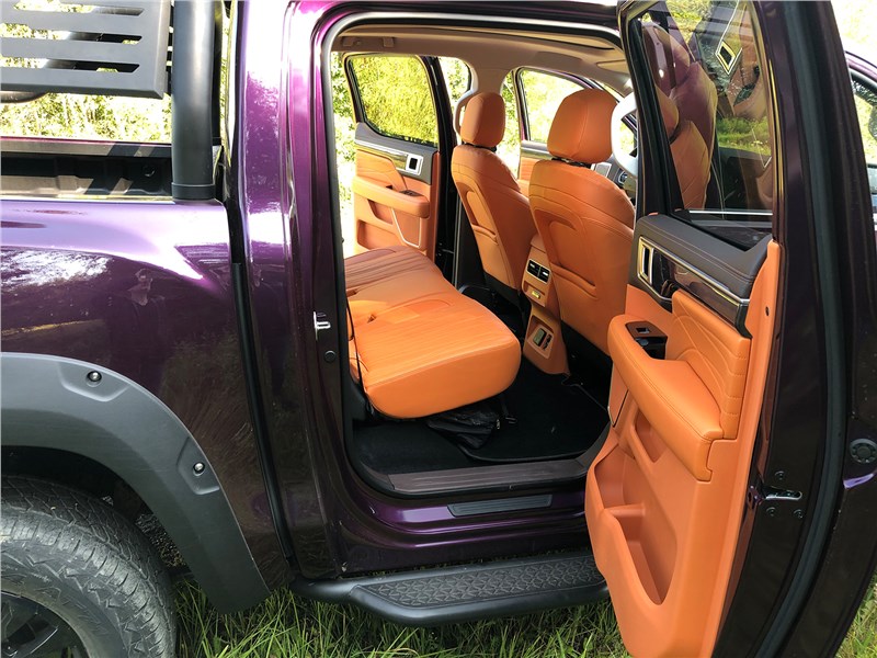 Foton Tunland V9 (2025) задний ряд