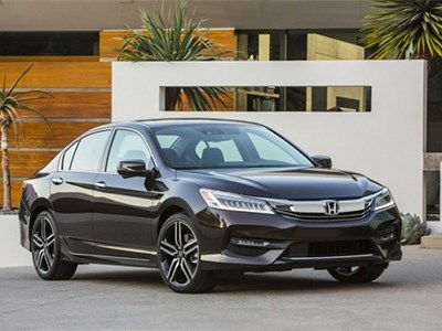 В США представили обновленный седан Honda Accord