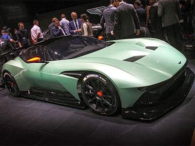 Aston Martin не собирается выпускать Vulcan на дороги общего пользования