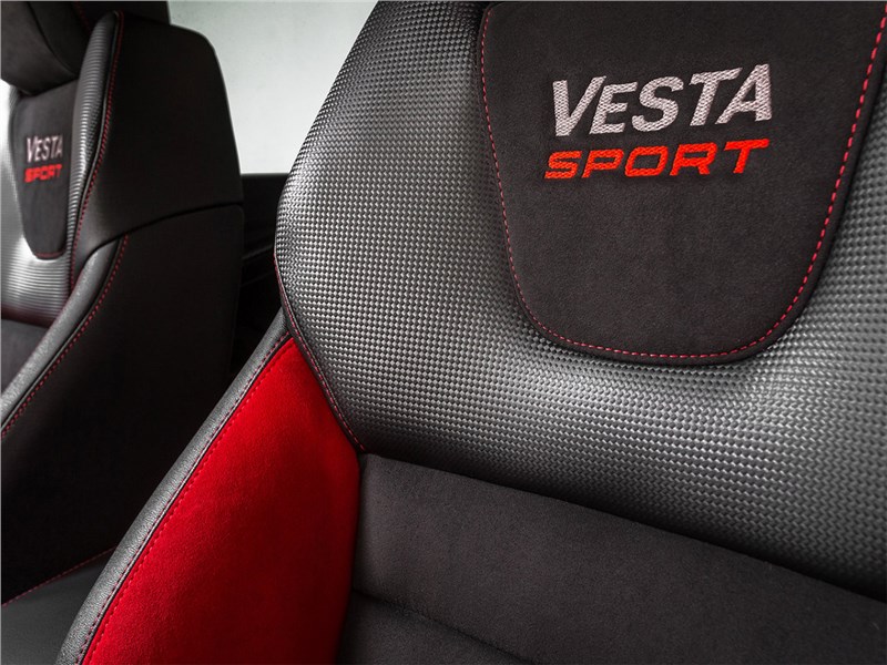Lada Vesta Sport 2019 кресла