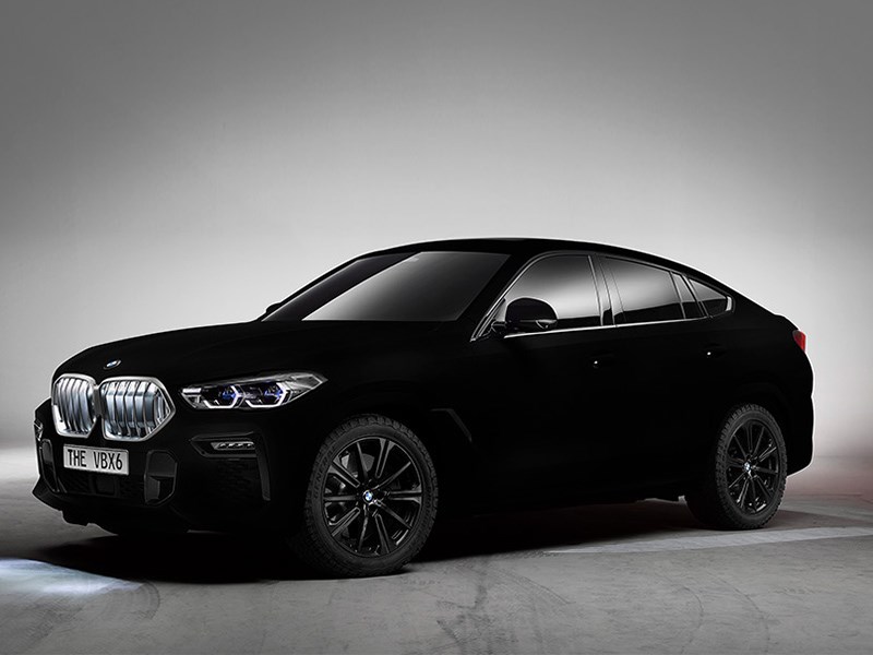 BMW X6 стал самым черным автомобилем на земле
