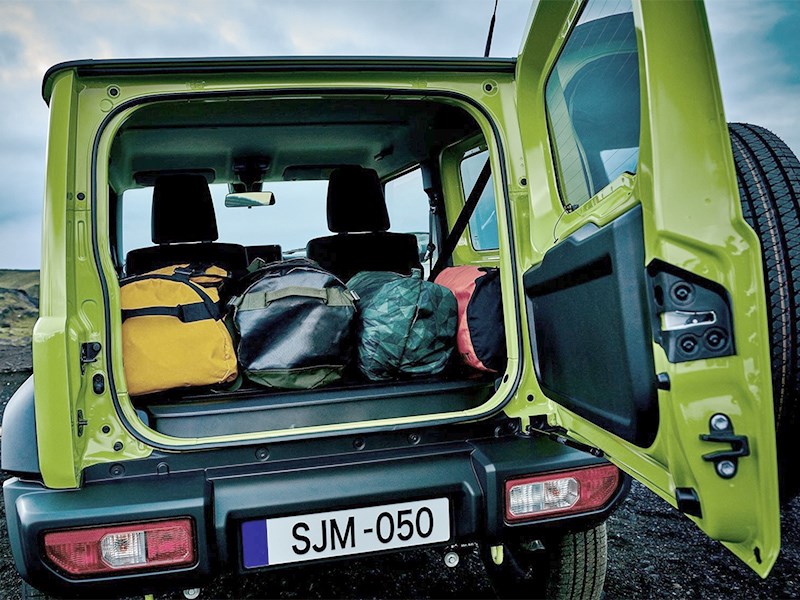 Suzuki Jimny превратили в грузовик для возвращения в Европу