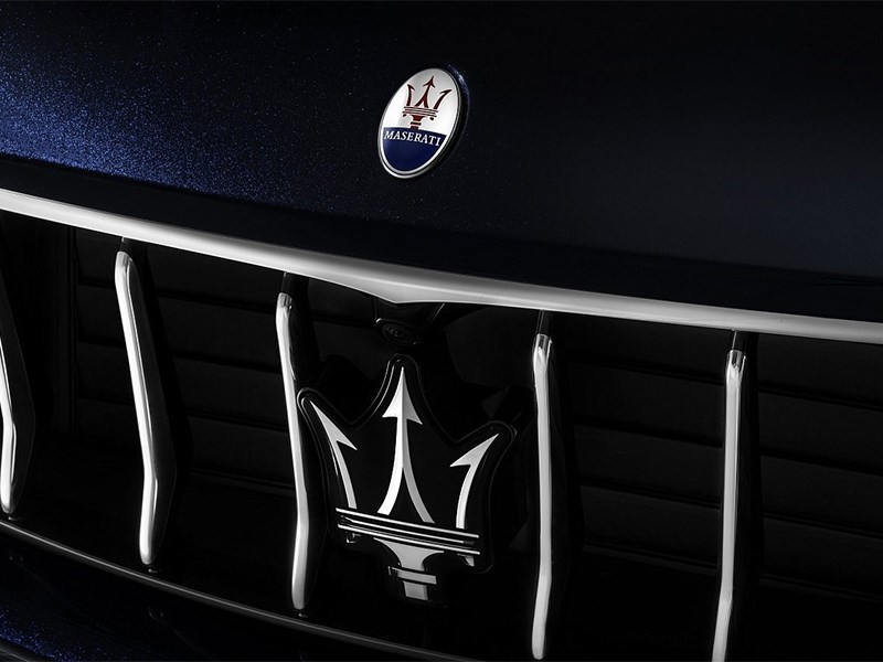 Объявлена дата презентации нового родстера Maserati
