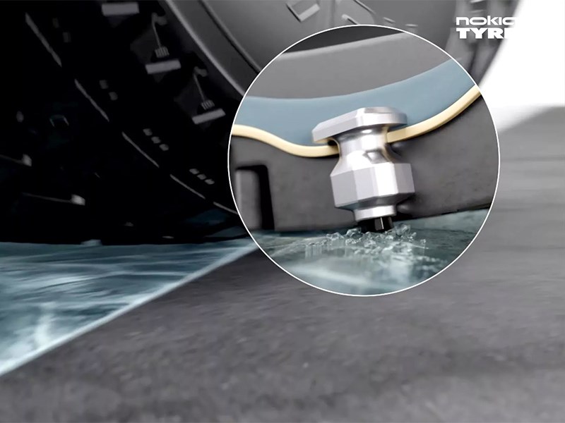 Nokian представил зимние шины с выдвижными шипами