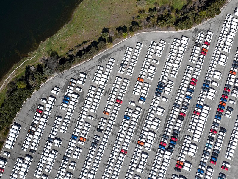 Ближний Восток перекрыл маршруты. Китайский экспорт автомобилей столкнулся с новыми рисками