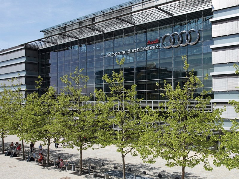 Audi готовит ответ G-Class: в линейке немецкого бренда появится роскошный внедорожник