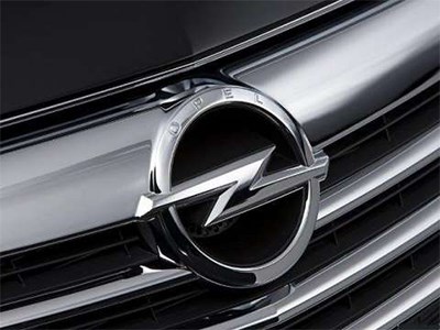 Opel не будет разрабатывать совместный компактный хэтчбек с Peugeot Citroen