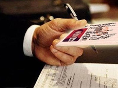 Жители Крыма получат российские водительские права без пересдачи экзаменов