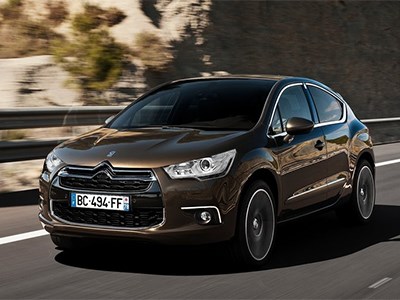 Премиальный хэтчбек Citroen DS4 получил три новых силовых агрегата