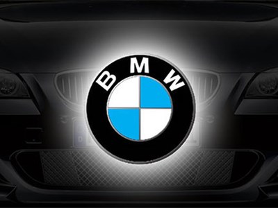 BMW покажет концепт автомобиля, который станет конкурентом седана Tesla Model S
