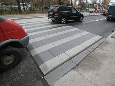 В столице могут появиться приподнятые пешеходные переходы