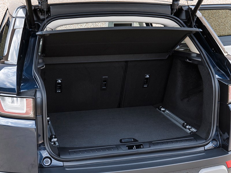 Land Rover Range Rover Evoque 2016 багажное отделение