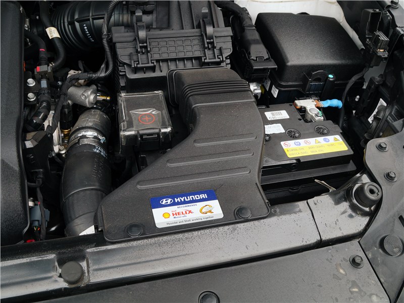 Hyundai Santa Fe 2015 аккумулятор 