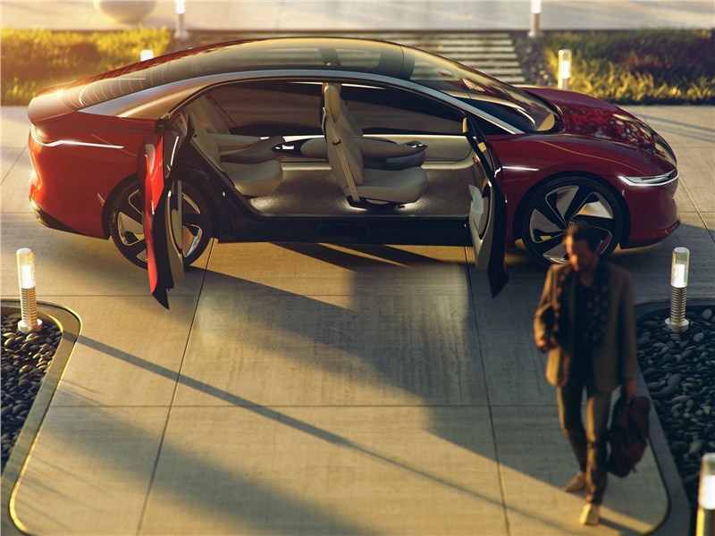 Volkswagen ID Vizzion Concept 2018 вид сбоку с открытыми дверями